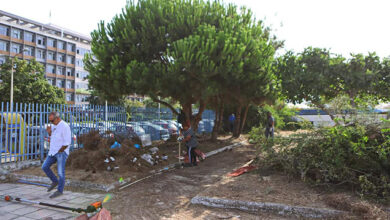 Καθαρίζεται-το-ανοιχτό-κολυμβητήριο-της-Καβάλας