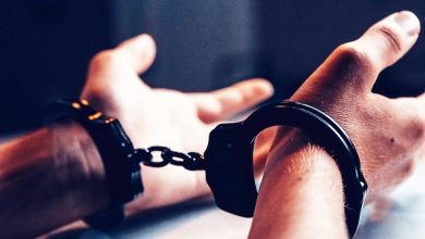 ΚΟΜΟΤΗΝΗ:-Συνελήφθη-22χρονος-μέλος-σπείρας-που-κρατούσε-παράνομα-7-αλλοδαπούς