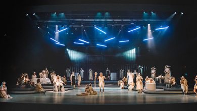 peter-weiss:-«Η-δολοφονία-του-Μαρά»-/-Ένα-πολιτικό-έργο-στη-σκηνή-της-ΕΜΣ-από-το-ΚΘΒΕ.