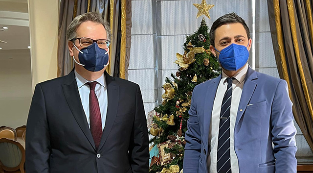 Γιατί-στη-Διοίκηση-της-Περιφέρειας-υπάρχει-συνέχεια-και-συνέργεια…