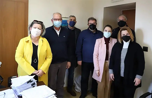 Ο-δήμαρχος-Καβάλας-στο-τοπικό-παράρτημα-Προστασίας-Παιδιού
