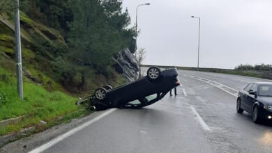 Ανατροπή-αυτοκινήτου-στις-στροφές-της-«Τόσκα»