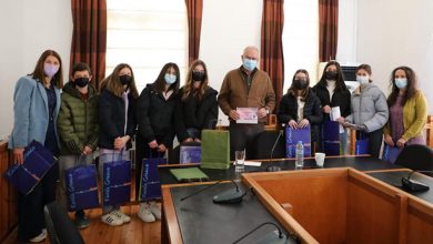 Πρόταση-μαθητών-προς-τον-Δήμαρχο-για-ονομασία-οδού-Καπνεργάτριας