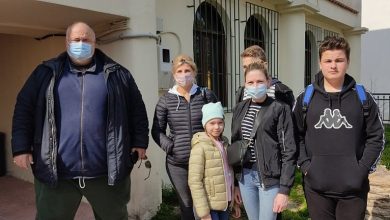 Ν.-Πέραμος:-Συνάντηση-των-προσφύγων-με-τον-Χρήστο-Πριονίδη