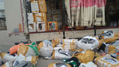 Είχε-στο-φορτηγό-15-τόνους-απομιμητικών-προϊόντων-επώνυμων-εταιρειών