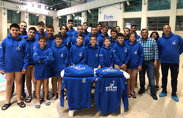 Δωρεά-του-Αντώνη-Πρασίνη-στο-water-polo-Καβάλας
