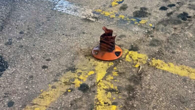 Ένα-κολωνάκι-–-παγίδα-στην-οδό-Ομονοίας