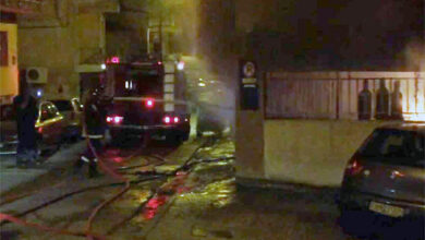 Καβάλα:-Πυρκαγιά-σε-πολυκατοικία-στην-οδό-Ζαλόγγου