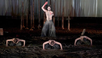 Ομάδα-Σημείο-Μηδέν:-«Πέρσες»-του-Αισχύλου-στο-65ο-Φεστιβάλ-Φιλίππων