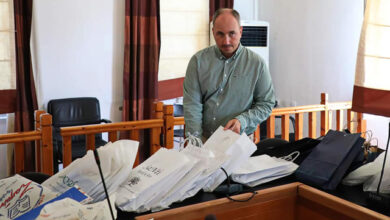 Δήμος-Καβάλας:-Η-«Αγκαλιά-Αλληλεγγύης»-μοίρασε-σχολικά-είδη!