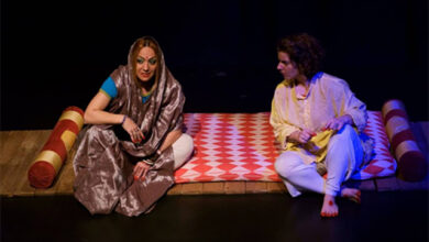 ΚΘΒΕ.-«Το-Υπουργείο-της-Υπέρτατης-Ευτυχίας»-από-την-Θεατρική-Ομάδα-Κωφών-«Τρελά-Χρώματα»