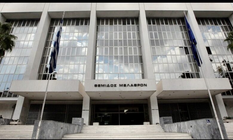 Εκλογές-2023:-13+1-κόμματα-«κόπηκαν«-από-τον-Άρειο-Πάγο-–-Η-τελική-λίστα
