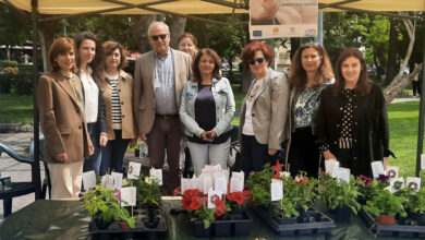 Δράση-για-τη-γιορτή-της-μητέρας-«1-Λουλούδι-για-κάθε-μανούλα»