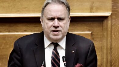 Αποσύρεται-από-τις-εκλογές-ο-Γιώργος-Κατρούγκαλος-μετά-την-θύελλα-αντιδράσεων-ακόμη-και-ψηφοφόρων-του-κόμματος