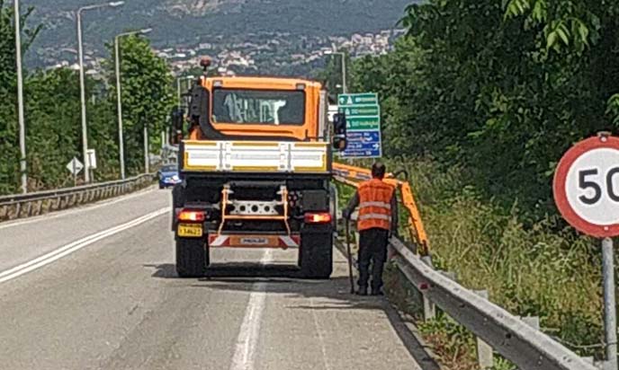 Καλλωπισμός-της-βλάστησης-παραπλεύρως-τού-οδικού-δικτύου-σε-περιοχές-του-νομού-Καβάλας