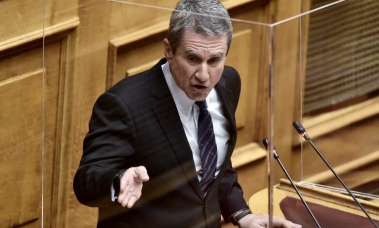 Ανδρέας-Λοβέρδος:-Η-πρώτη-αντίδραση-του-ΠΑΣΟΚ-μετά-την-παραίτησή-του-–-«Καθένας-κρίνεται-από-τις-επιλογές-του»