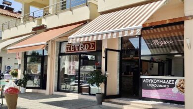 Εαν-θες-να-φας-πραγματικά-καλούς-λουκουμάδες-στην-Καβάλα-πας-στον-«ΠΕΤΡΟ»