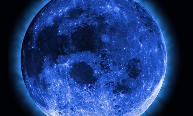 Πανσέληνος:-Το-Μπλε-Φεγγάρι-«αποχαιρετά»-τον-Αύγουστο