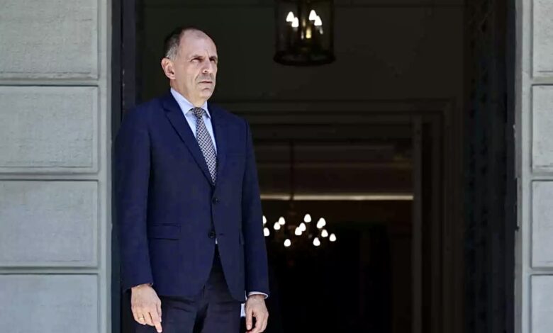 Γιώργος-Γεραπετρίτης-για-τους-πέντε-νεκρούς-Έλληνες-στη-Λιβύη:-«Σήμερα-η-πατρίδα-πενθεί»