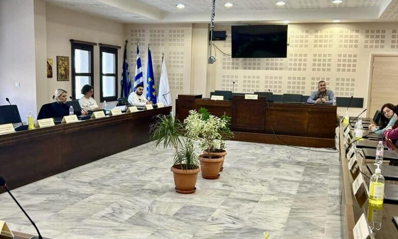 Με-πρωτοβουλία-του-Δήμου-Παγγαίου-πραγματοποιήθηκε-συνάντηση-με-τις-διευθύντριες-των-Κέντρων-Δημιουργικής-Απασχόλησης-Παιδιών-(ΚΔΑΠ.)-του-Δήμου