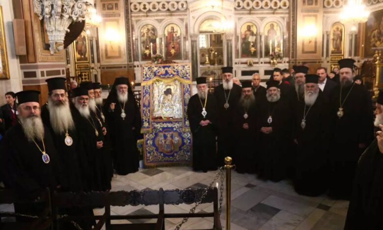 «Η-Εκκλησία-δεν-μπορεί-να-αποδεχτεί-τον-ομοφυλοφιλικό-γάμο»-–-Όλη-η-εγκύκλιος-της-Ιεράς-Συνόδου