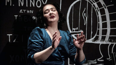 «Η-Τουρκομερίτισσα»-του-Δημήτρη-Καρατζιά-(βασισμένο-στη-ζωή-της-Μαρίκας-Νίνου),-με-την-πολυβραβευμένη-Ελένη-Ουζουνίδου