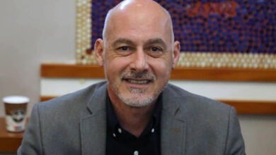 Απαλλαγή-των-τελών-τραπεζοκαθισμάτων-για-τους-καταστηματάρχες-του-Αγίου-Νικολάου-και-της-πλατείας-Καπνεργάτη