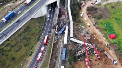 Πολιτική-θύελλα-για-τα-Τέμπη:-Την-Τρίτη-κατατίθεται-η-πρόταση-δυσπιστίας-–-Τριήμερη-μάχη-στη-Βουλή