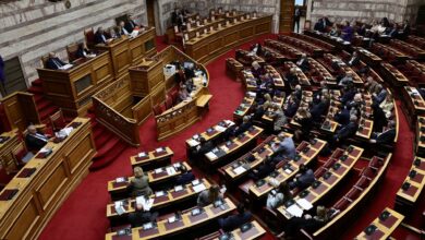 Βουλή:-Δεύτερη-ημέρα-«μάχης»-για-την-τραγωδία-στα-Τέμπη-–-Συνεχίζεται-η-συζήτηση-επί-της-πρότασης-δυσπιστίας