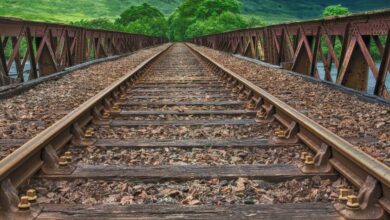 Έκλεψαν-ράγες-και-πασσάλους-από-σιδηροδρομική-γραμμή