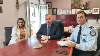Συνάντηση-του-Δημάρχου-Θάσου-με-τον-Διοικητή-του-Αστυνομικού-Τμήματος-Θάσου