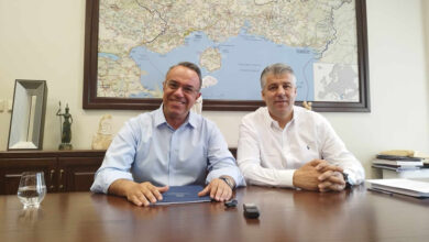 Επίσκεψη-του-Χρήστου-Σταϊκούρα-στην-έδρα-της-Περιφέρειας-Ανατολικής-Μακεδονίας-και-Θράκης- 