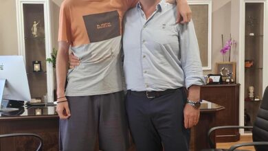 Συνάντηση-του-Δημάρχου-Παγγαίου-Φίλιππου-Αναστασιάδη-με-τον-αθλητή-Γαβρίλο-Αραμπατζή