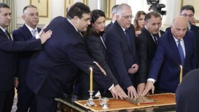 Ανασχηματισμός:-Χαμόγελα,-οκογενειακές-στιγμές-αλλά…-και-πηγαδάκια