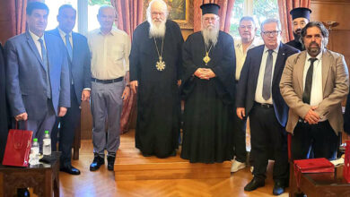 Πρόσκληση-προς-το-Ιερώνυμο-να-παραστεί-στον-εορτασμό-των-100-χρόνων-της-Μητρόπολης-ΦΝΘ.