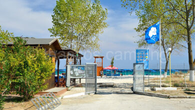 Βάση-ΕΚΑΒ-στο-κάμπινγκ-της-Χρυσής-Αμμουδιάς