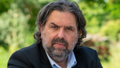 Αύξηση-των-επισκεπτών-και-μικρή-μείωση-στα-έσοδα