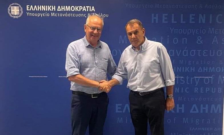 Συνάντηση-του-Δημάρχου-Καβάλας-με-τον-Υπουργό-Μετανάστευσης-και-Ασύλου,-Νίκο-Παναγιωτόπουλο