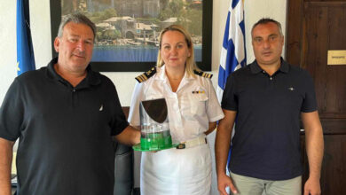 Πράσινος-Φανός-στο-Αλιευτικό-Καταφύγιο-Παναγίας