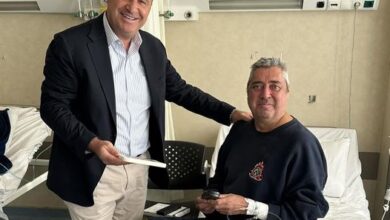 Ο-Φίλιππος-Αναστασιάδης-επισκέφθηκε-τον-τραυματισμένο-πυροσβέστη