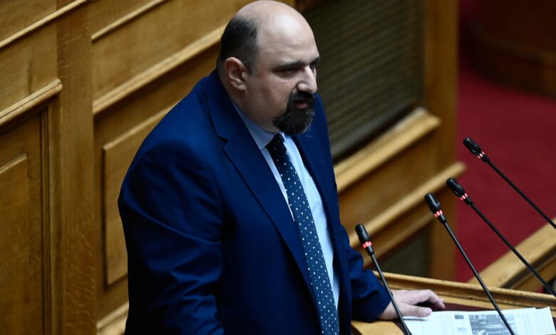 Τριαντόπουλος:-Πριν-από-τις-γιορτές-η-πρώτη-αρωγή-στους-πληγέντες-από-την-κακοκαιρία-bora-–-Πότε-ανοίγει-η-πλατφόρμα-για-τις-αιτήσεις