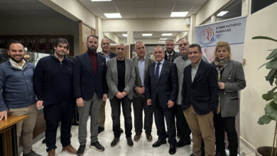 Συνάντηση-του-Γιάννη-Μπρατάκου-με-τον-Πρόεδρο-και-μέλη-της- ΔΕ.-του-Επιμελητηρίου-Καβάλας