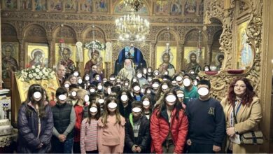 Προηγιασμένη-Θεία-Λειτουργία-για-τους-μαθητές-του-3ου-Δημοτικού-Σχολείου-Ελευθερούπολης-από-τον-Μητροπολίτη-Ελευθερουπόλεως-κ.-Χρυσόστομο