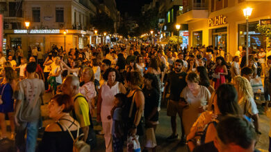 Η-αγορά-της-Καβάλας-κινήθηκε-στους-ρυθμούς-του-summer-shopping-night