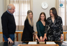 Ορκομωσία-τριών-νέων-μονίμων-υπαλλήλων-του-Δήμου-Καβάλας