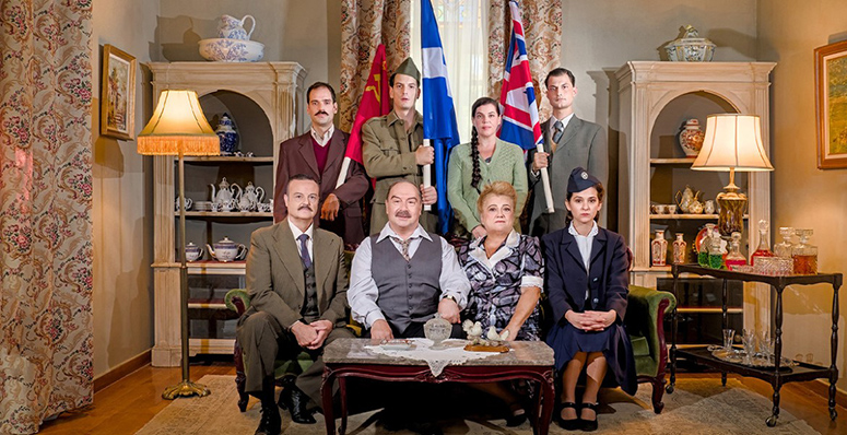 Αλέκος-Σακελλάριος-–-Χρήστος-Γιαννακόπουλος:-«Η-δεξιά,-η-αριστερά-και-ο-κυρ-Παντελής»-στο-θέατρο-της-ΕΜΣ.-Θεσσαλονίκης