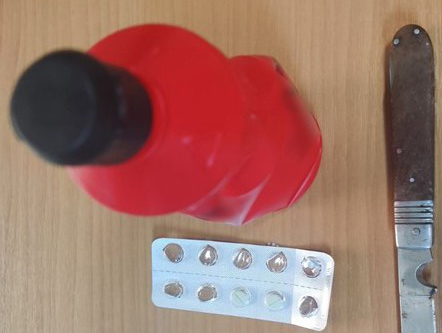 Της-έριξε-υδροχλωρικό-οξύ-στο-πρόσωπο-για-να-την-ληστέψει