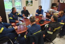 Ο-Συντονιστής-Επιχειρήσεων-Κεντρικής-Μακεδονίας-και-ΑΜΘ-του-Πυροσβεστικού-Σώματος-στον-Δήμο-Θάσου