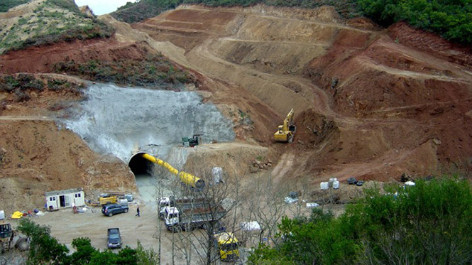 Επανεκκινεί-η-κατασκευή-του-φράγματος-Μαρμαρά