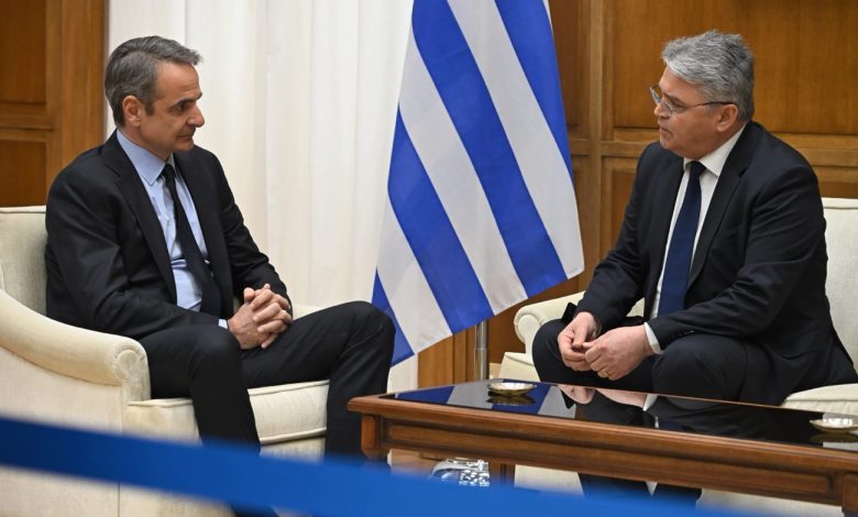 Νατσιός-σε-Μητσοτάκη:-Επ’ουδενί-η-χώρα-δεν-πρέπει-να-εμπλακεί-στην-πολεμική-σύρραξη